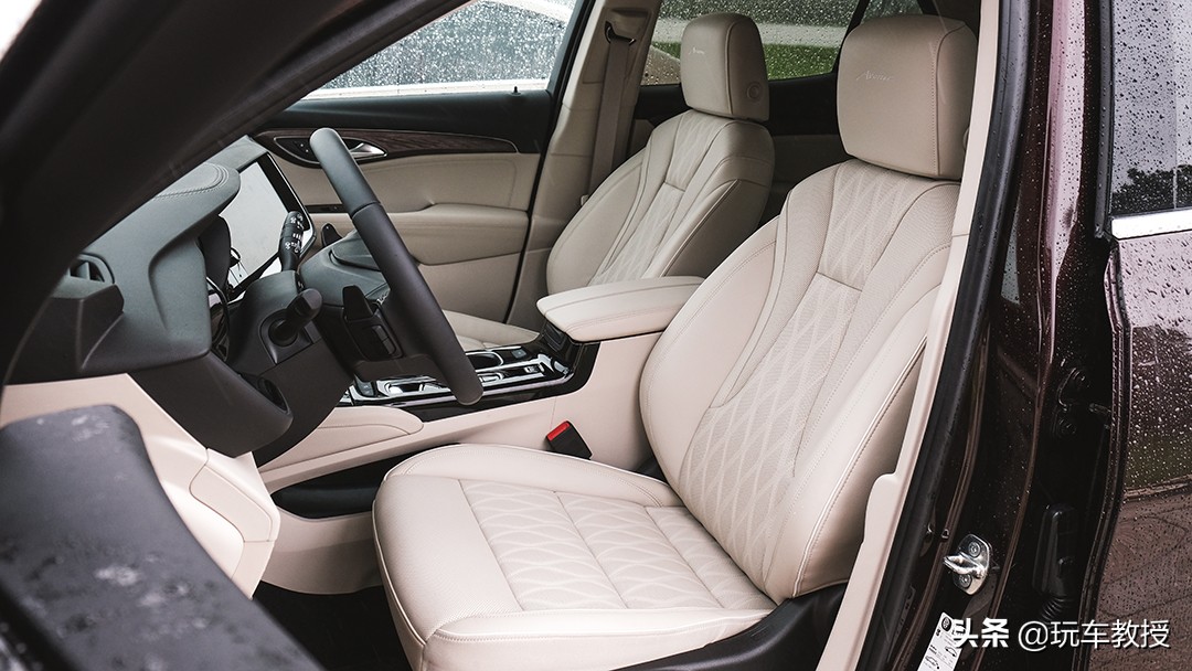 试驾全新别克昂科威s,别克新昂科威内饰功能