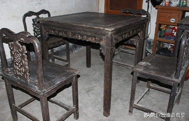 奶奶梳妆台嫁妆,奶奶的嫁妆柜子老物件