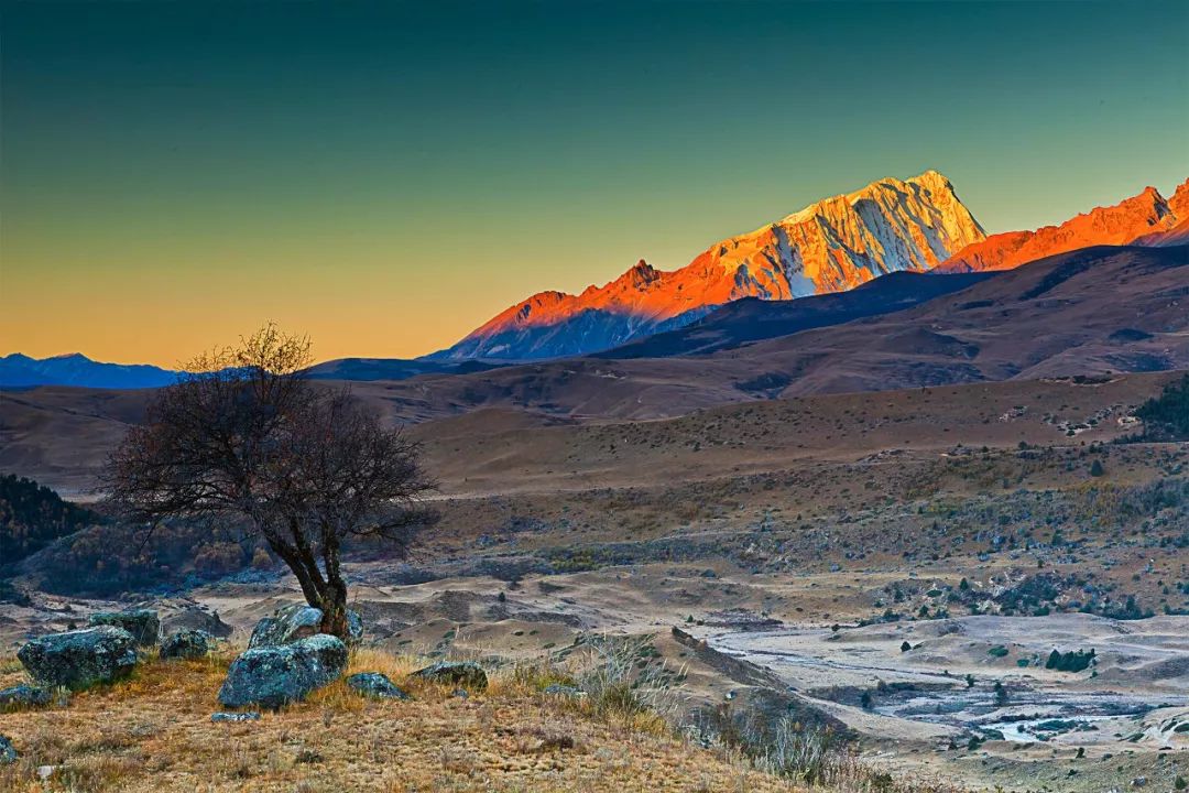 国内100条徒步路线,一生必去的10条徒步线