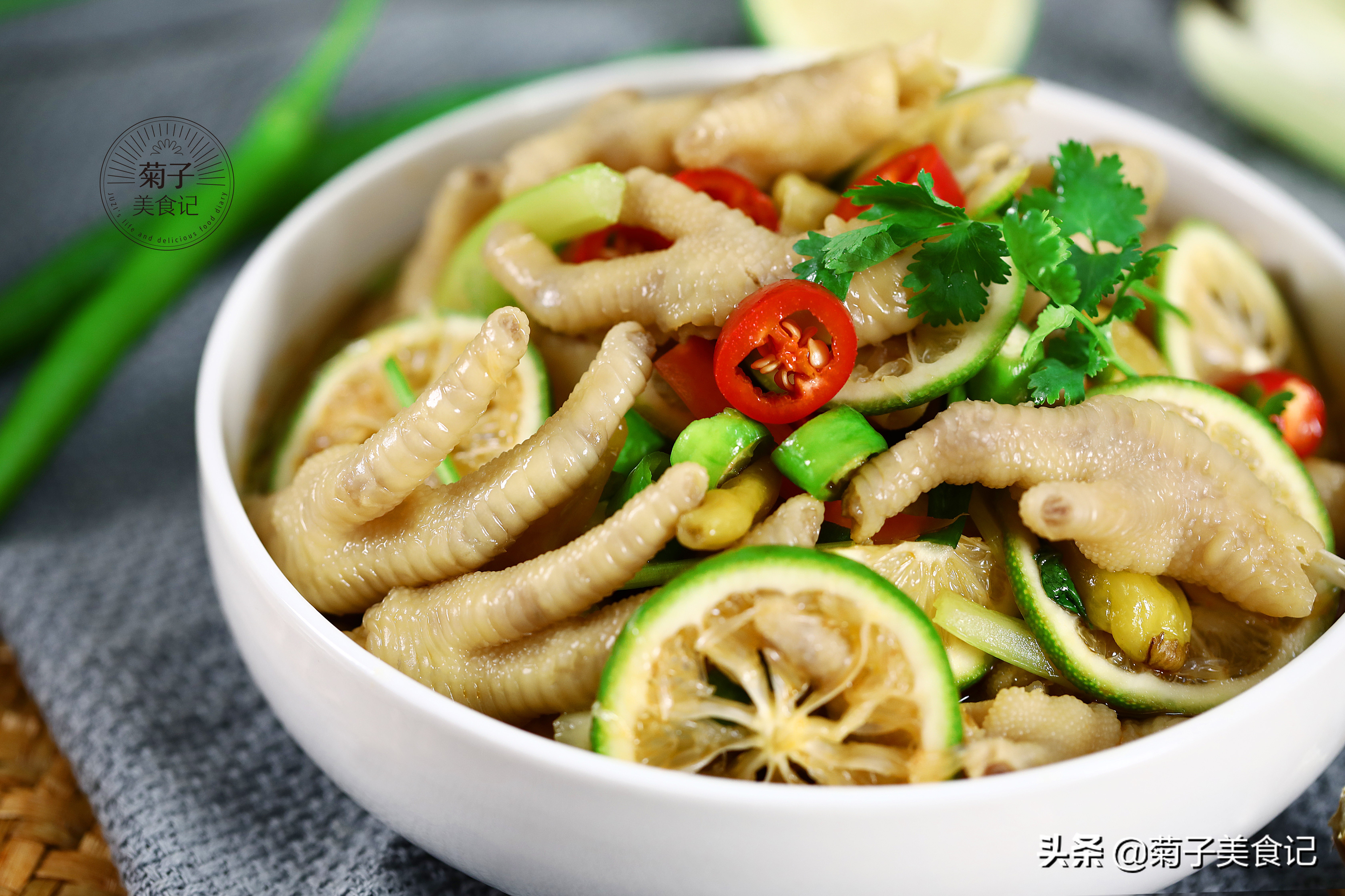 摆地摊吃的美食,农村摆摊卖什么好吃又简单