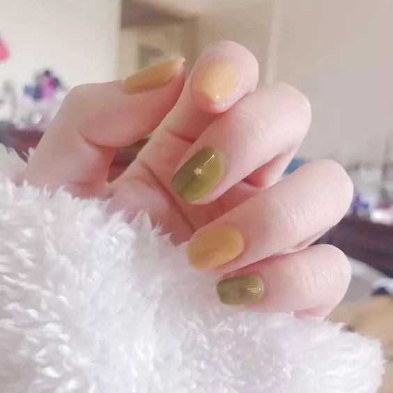 泫雅牛油果绿两件套,泫雅牛油果绿穿搭