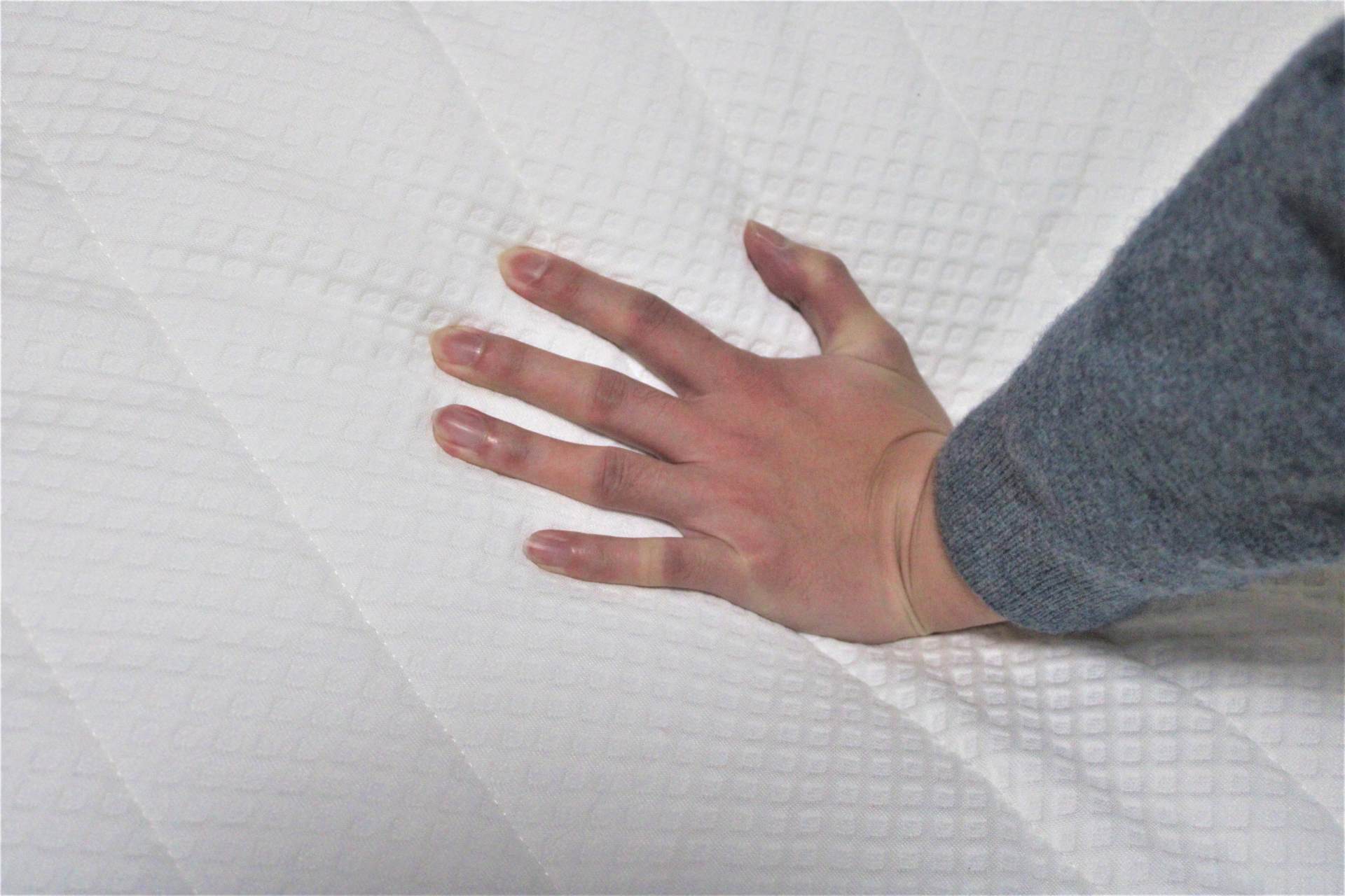 8hschott天然纯乳胶床垫测评,8h乳胶静音独立弹簧床垫m3ac