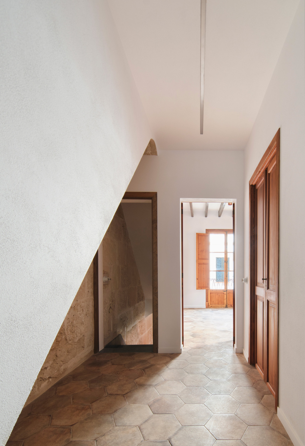 旧屋如何翻新装修,旧屋怎么能让它焕然一新