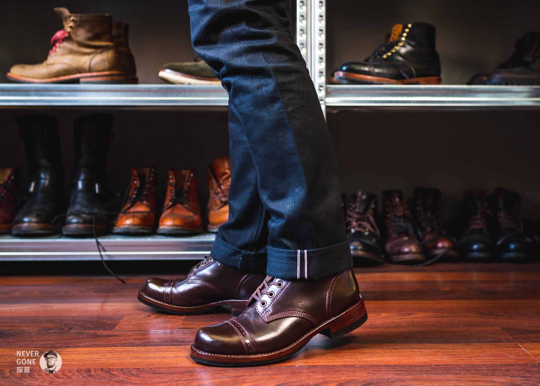 “靴皇”之一？要价10000的JulianBoots马臀皮工装靴开箱