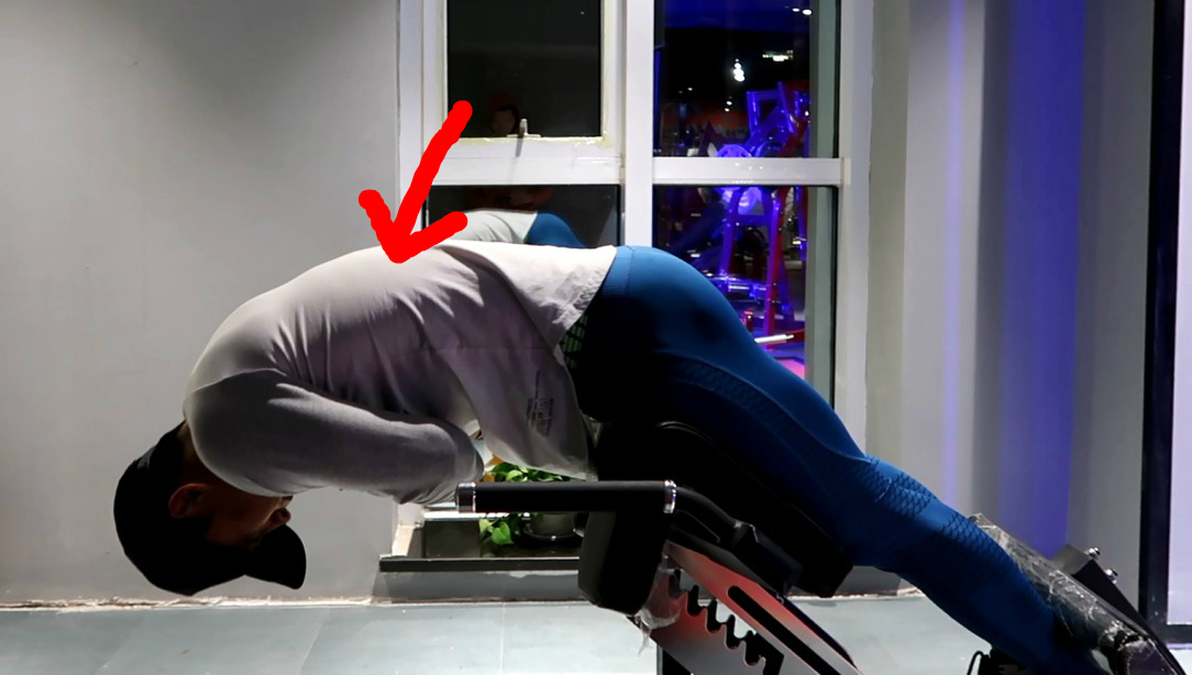 平躺山羊挺身练背正确做法,长期站立导致腰肌劳损怎么办