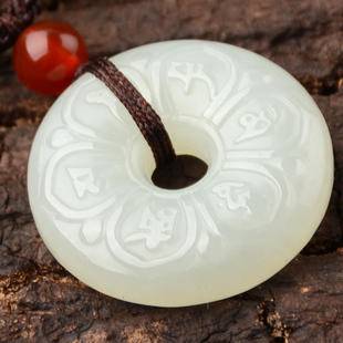 300元左右的和田玉平安扣能买吗,怎样挑选和田玉平安扣