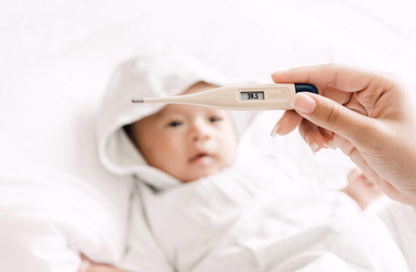 妈妈怎么帮助宝宝缓解长牙的痛苦,如何缓解长牙期孩子的不舒服