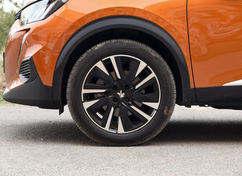 14款东风标致2008专业评测,东风标致2008100公里多少油耗