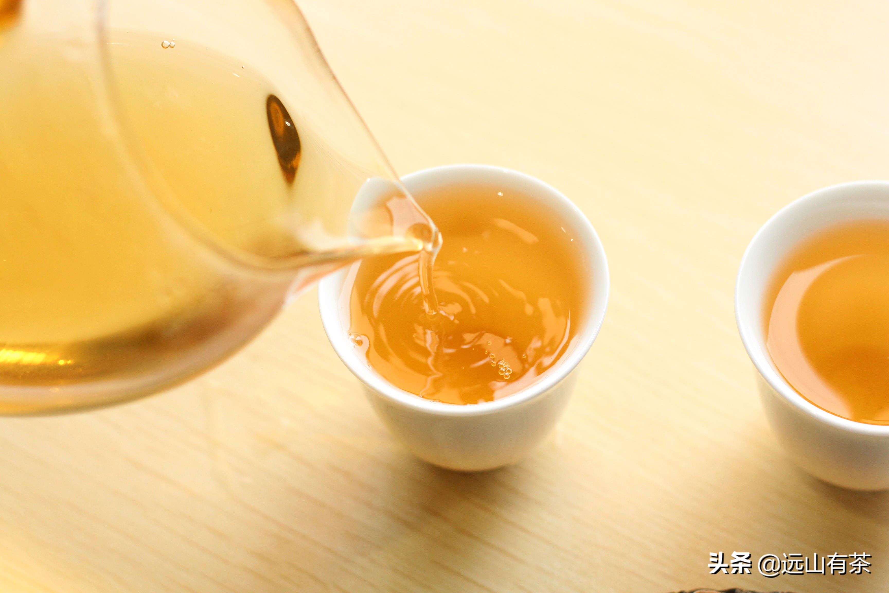 为什么老茶客都喜欢喝浓茶,为什么老茶客喜欢岩茶