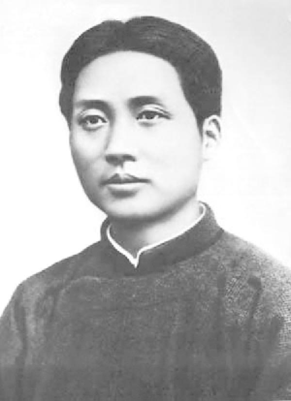 秋瑾是中国第一位女共产党员吗,秋瑾第一位党员