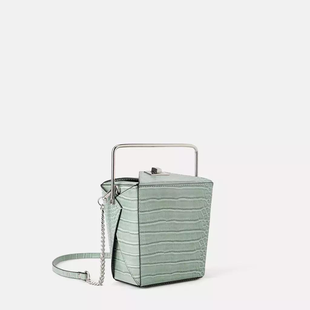 zara折扣季值得入手裙,zara这季值得入手单品