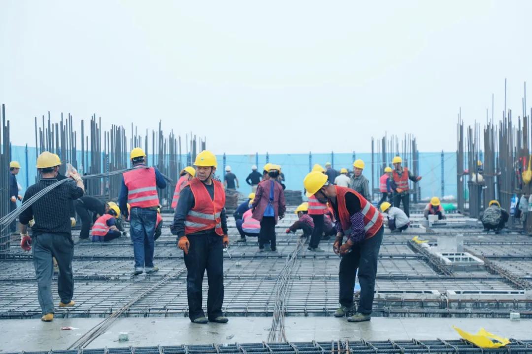 南宁速度|金投中心,垂直向上的金融力量