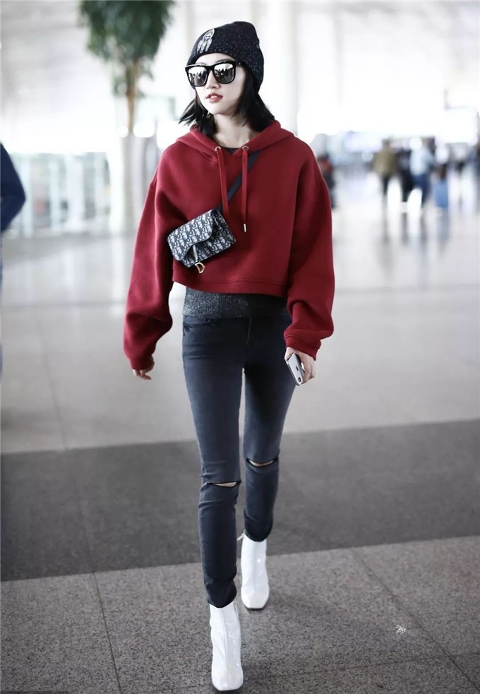 衣柜里必须要有直筒牛仔裤百搭,衣柜牛仔裤款式