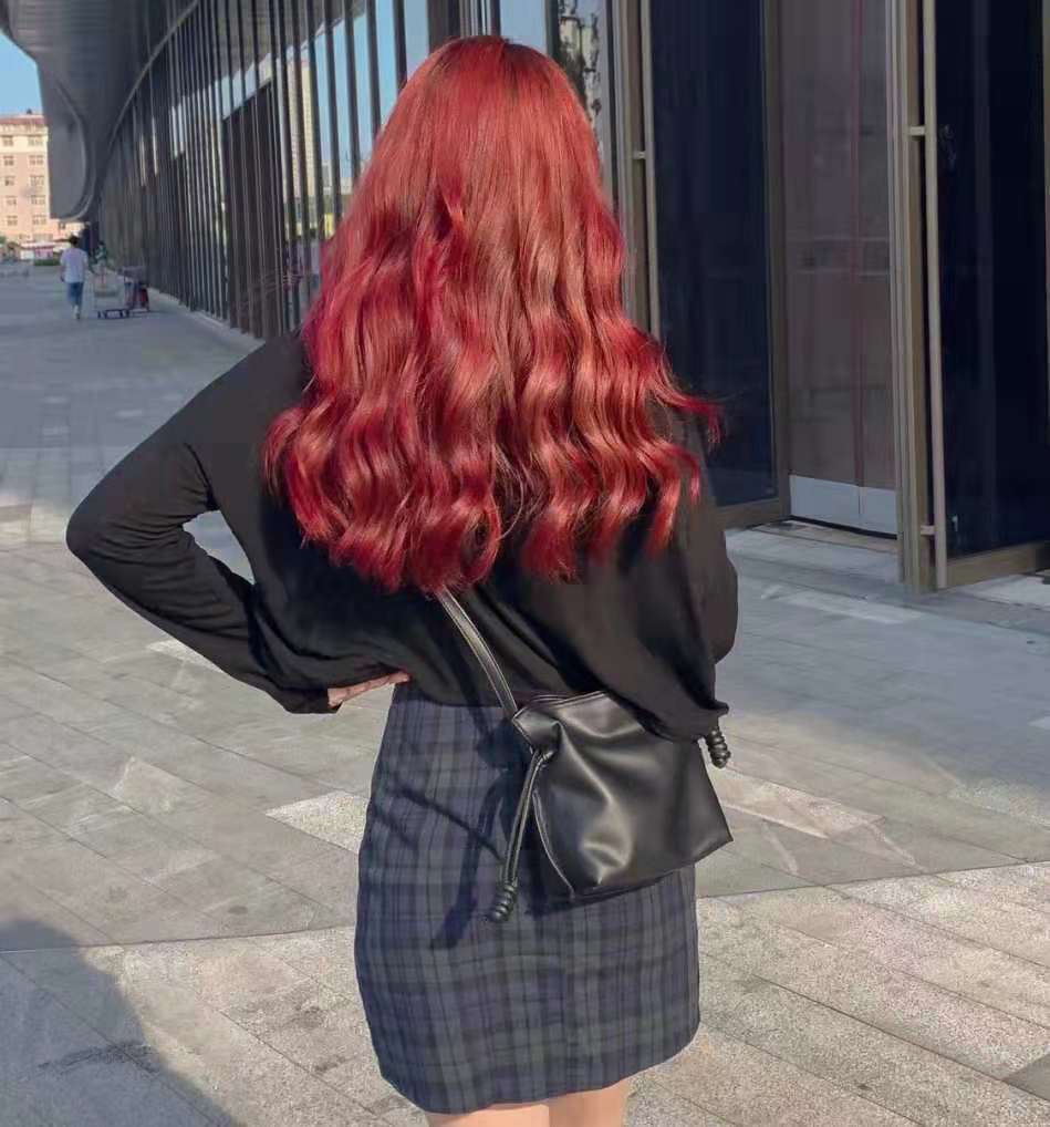 理发店染发的药水有什么区别,理发店染发贵为什么没人处理