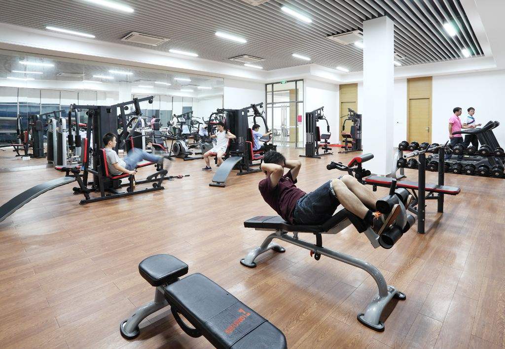 孙俪和谭维维疯狂追捧普拉提，它的好处有很多，瘦身就是其中一个