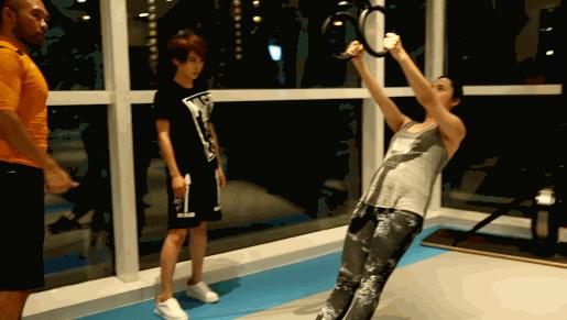 明星怀孕孕肚变化,哪个明星怀孕还有马甲线