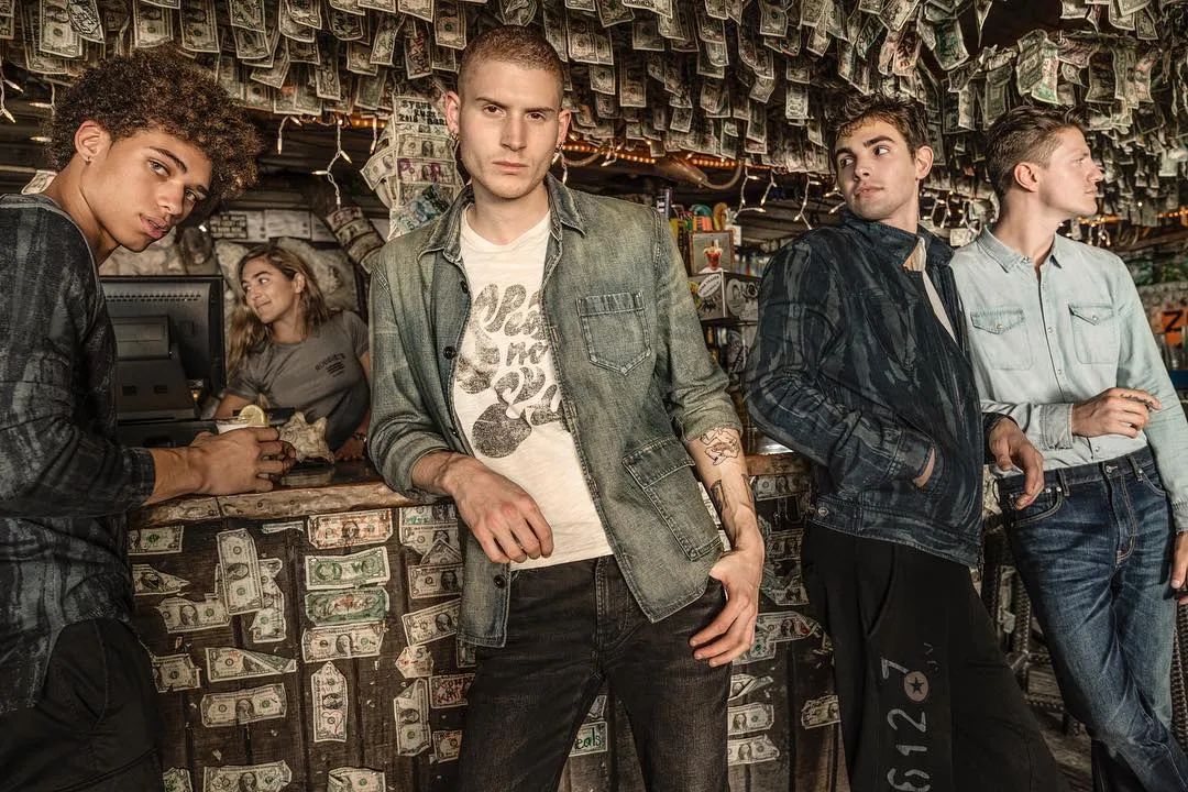 nickjonas是谁,nickjonas是印度裔吗