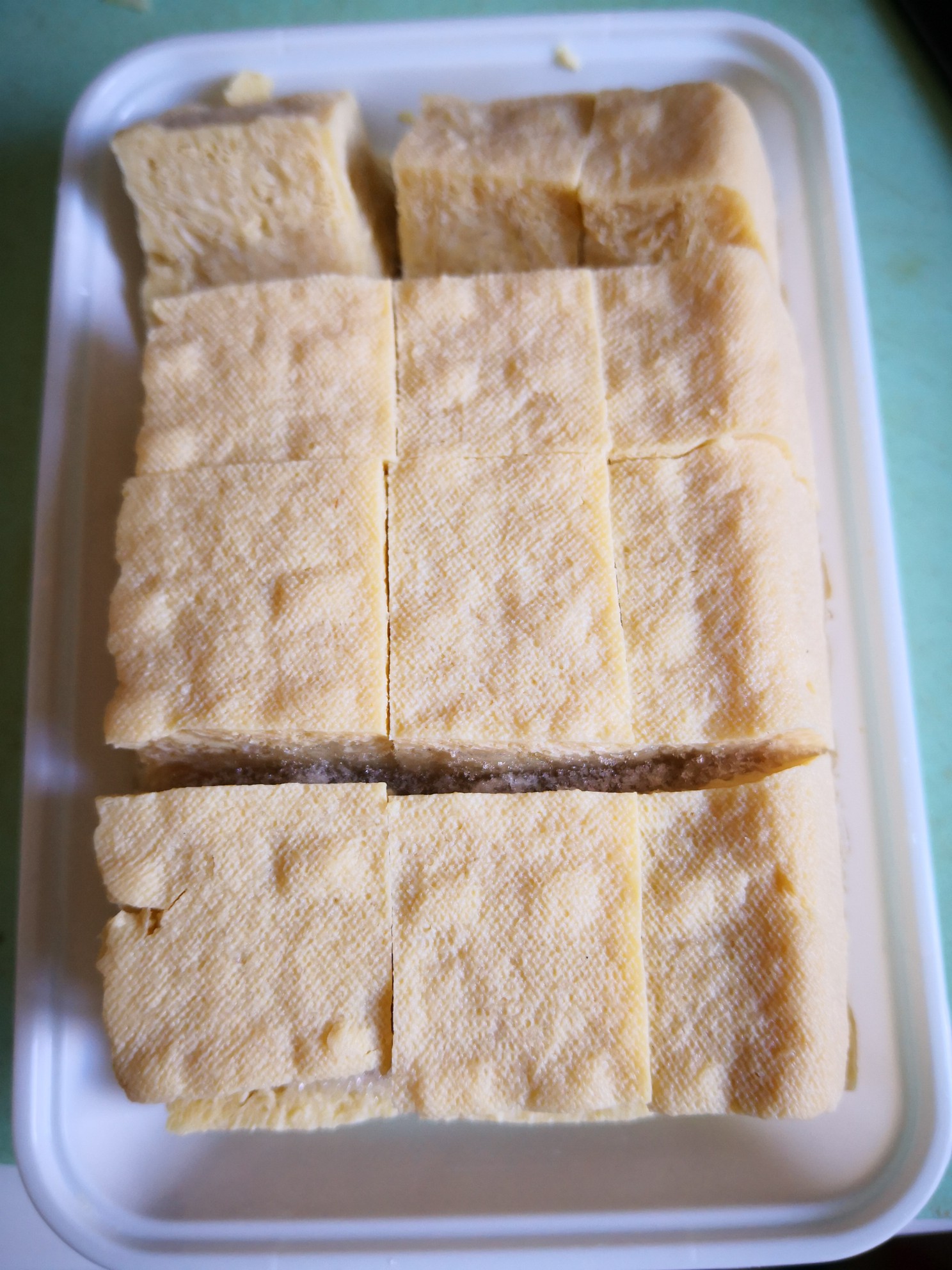 女人脸色暗黄是不是可以吃黄体酮,女生越吃越漂亮的天然黄体酮