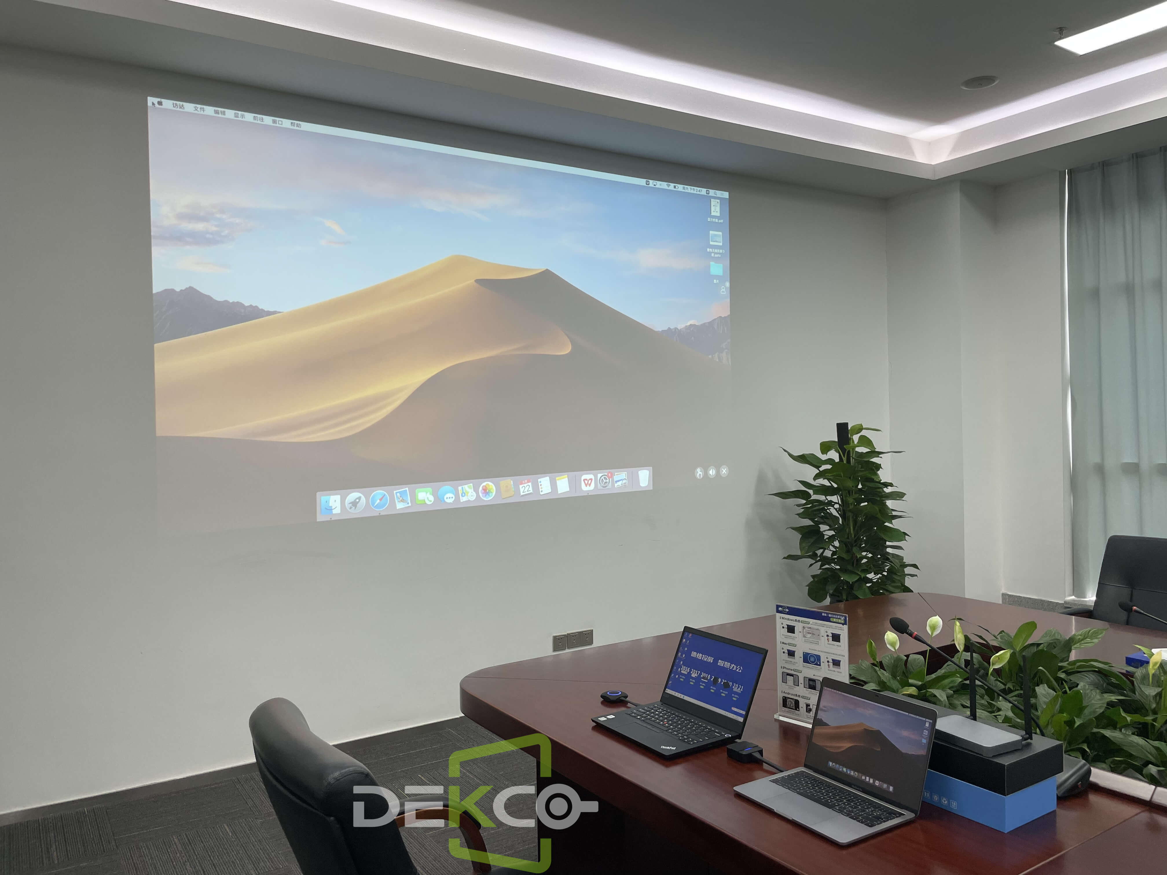 macbookair和电视无线投屏,苹果笔记本怎么无线投屏到投影仪