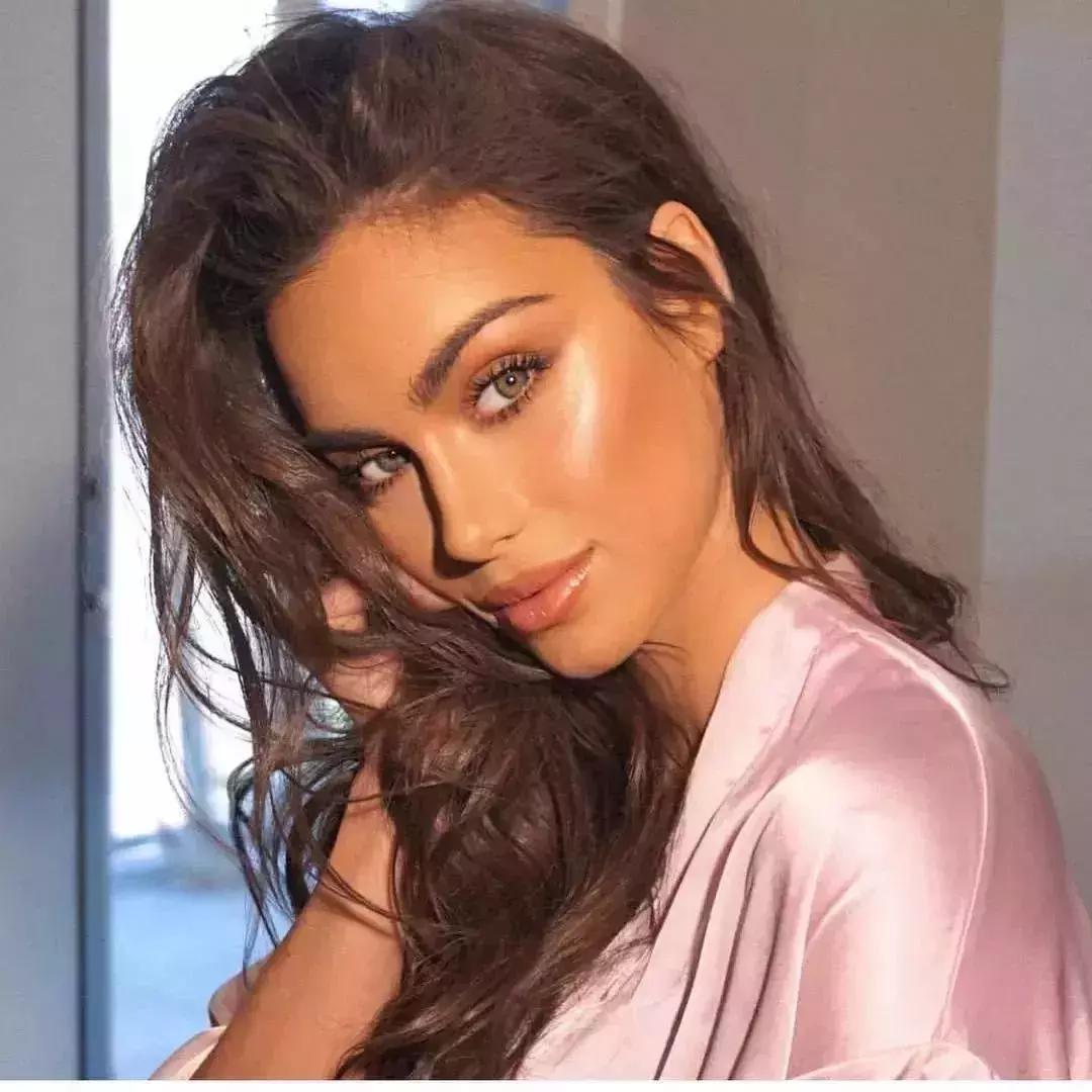 学会Rihanna、钟楚曦、张韶涵的高光技能,比打10针玻尿酸都管用