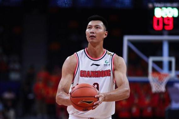 CBA现役十大本土中锋，上海签下MVP，北京双星被低估，谁接班周琦