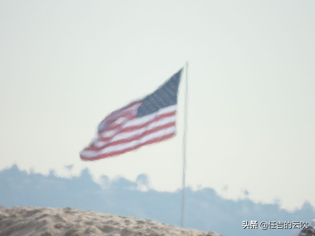 尼康coolpixp1000超长焦相机,尼康p4000长焦相机和尼康p1000