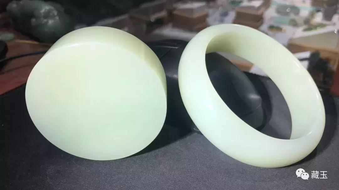 和田玉是俄料值钱还是青海料值钱,不吹不黑面料