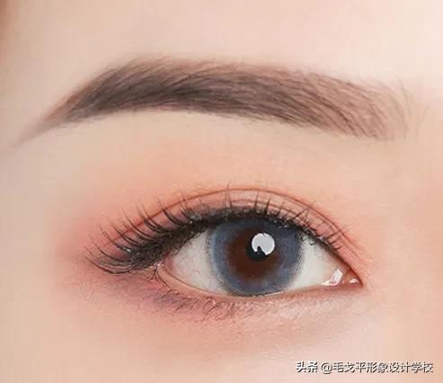 梨形脸万能化妆公式,适合任何脸型的化妆教程