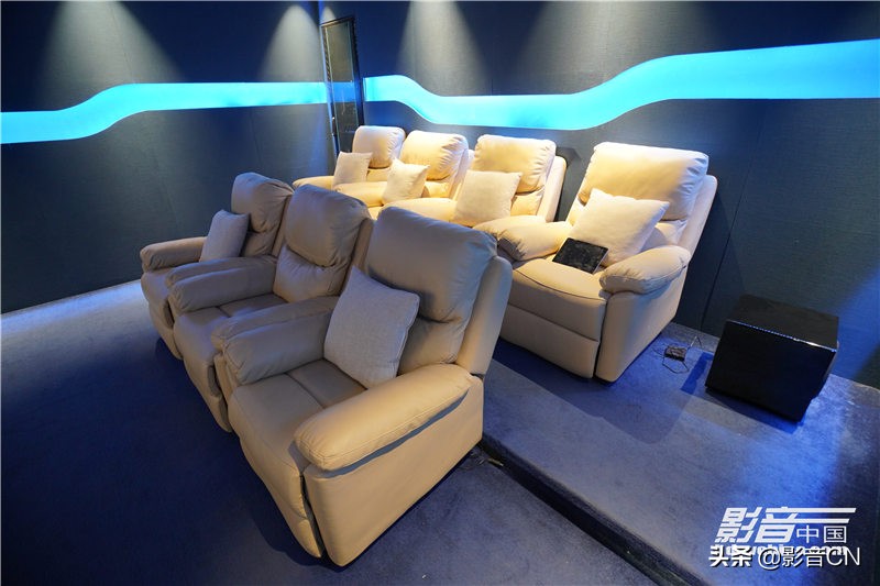 上海丰庭影音EarthquakeSound（大地震）影院：经典科技风