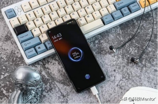 iqoo3游戏好玩吗,iqoo3硬核宅家