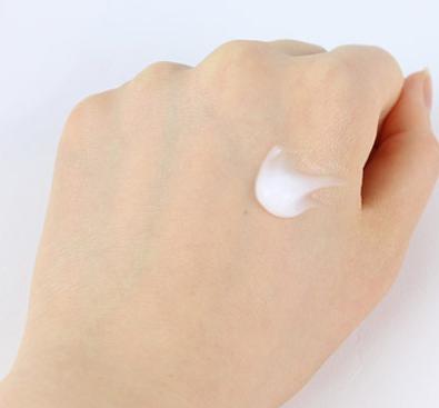 艾珂薇n4面霜肤感,艾珂薇n4面霜补水保湿