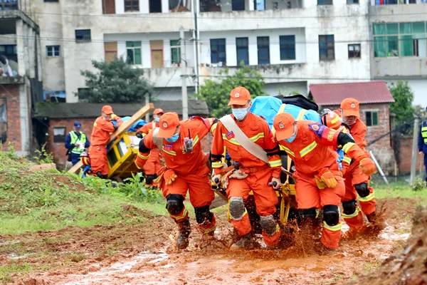 生死时速6小时,生死40小时