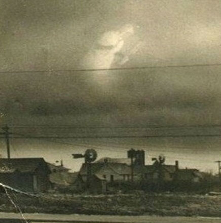 封门村1963灵异照片,照片的灵异事件