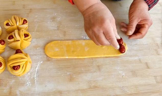 枣花馒头100种花样简单又漂亮,红糖枣花馒头的做法大全简单好看