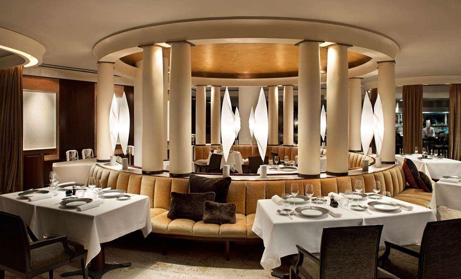 各种档次酒店住一晚价格,较贵的酒店一般多少钱一晚