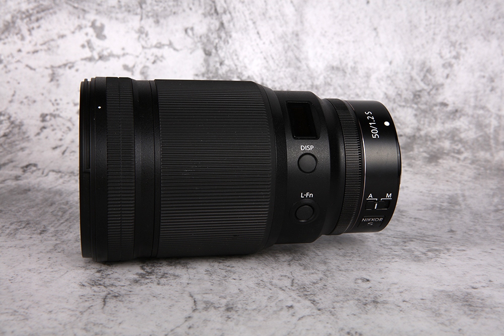 尼康新发售z50mmf1.2s镜头,尼康超大镜头