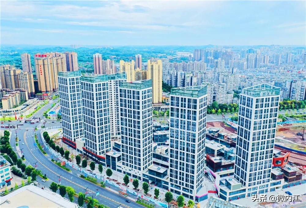 鍐呮睙娴峰簳涓栫晫璐墿鍏洯,鍝囧摝璐墿涓績缇庨鍥㈣喘