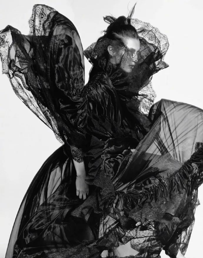 bella如今生活,bella近照超模