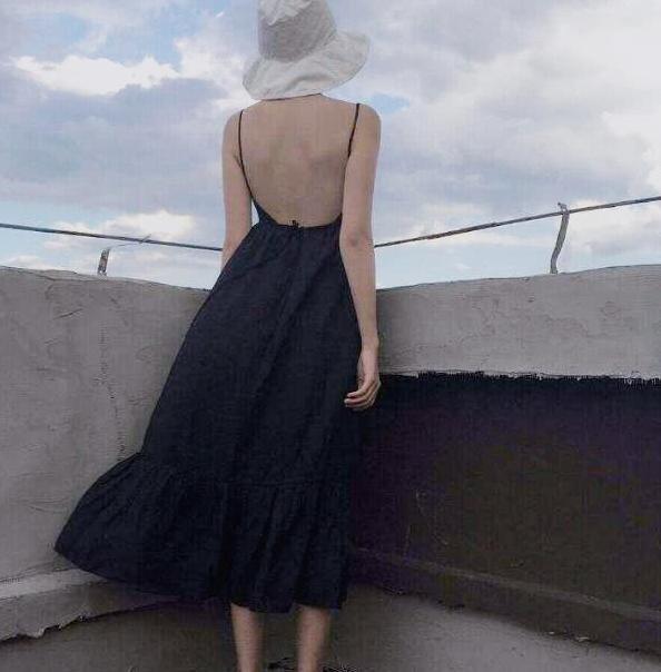 后背痘痘太厉害，露背装变“露痘装”，6个习惯，夏天轻松穿吊带