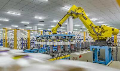 苏州首富*建华陈**:泥瓦匠起家直升机上下班