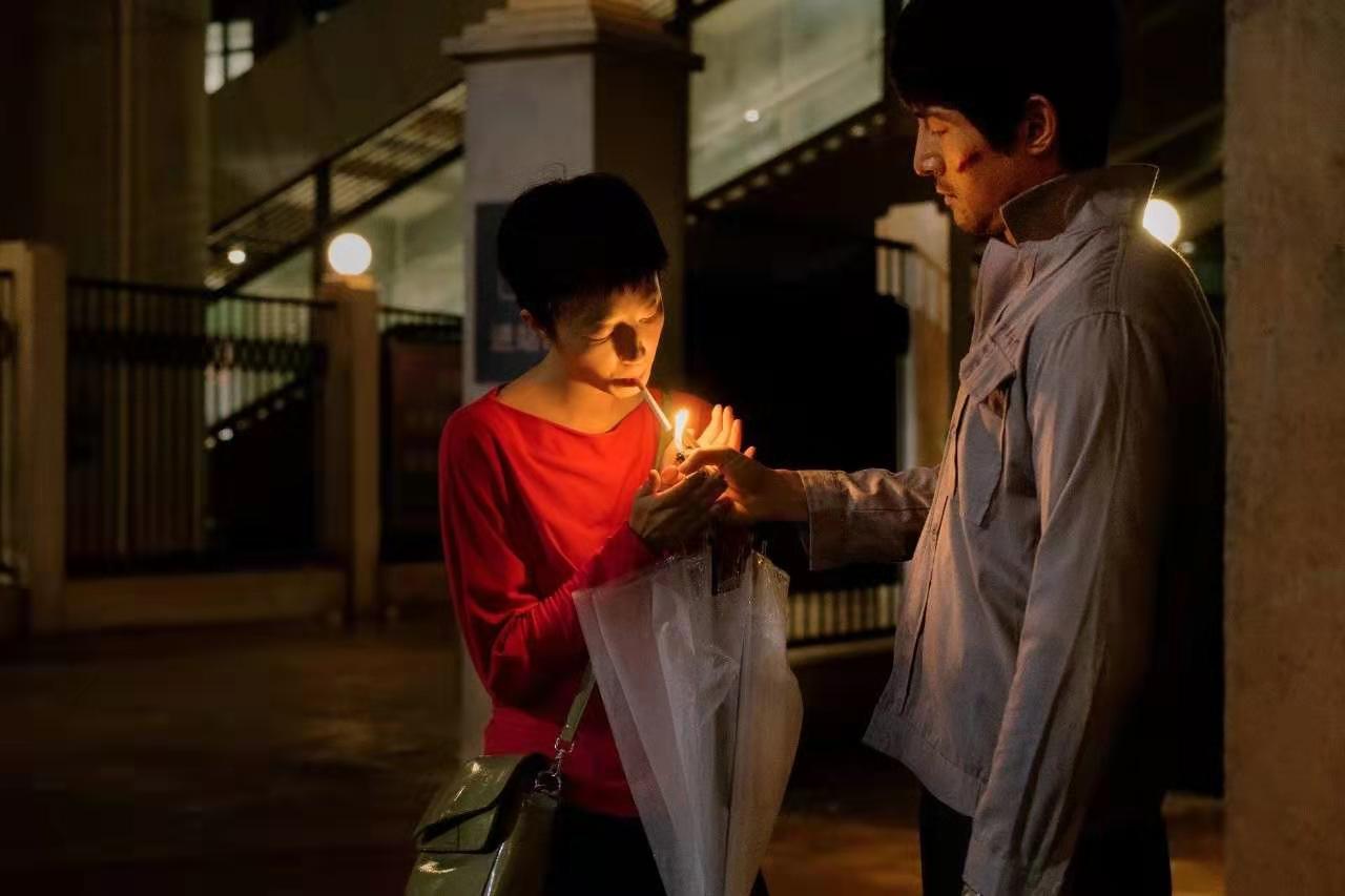 南方车站的聚会胡歌包扎,南方车站的聚会胡歌经典片段