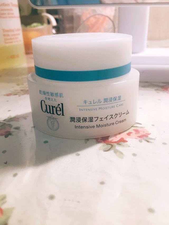 补水清爽滋润面霜推荐哪款最好用,补水保湿滋润面霜推荐哪款最好用