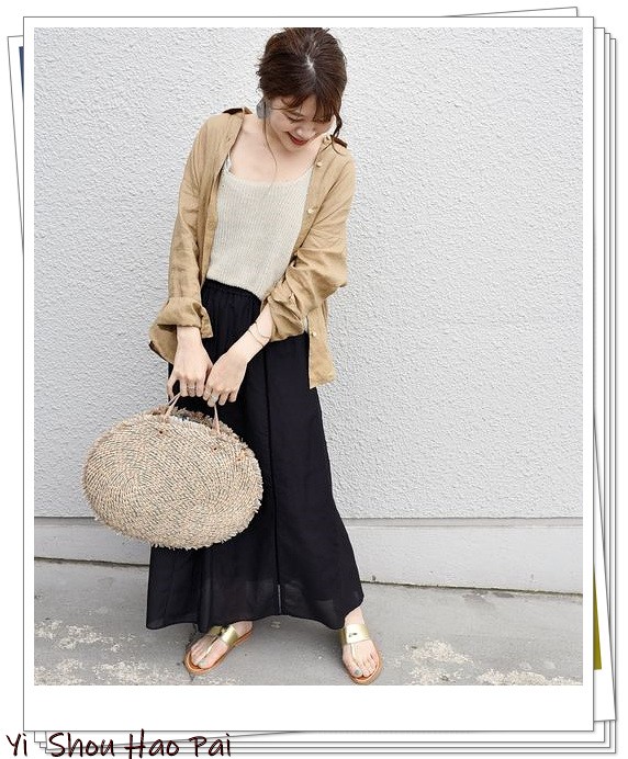 夏天一身黑色如何穿搭高级感,夏天黑色怎么穿搭