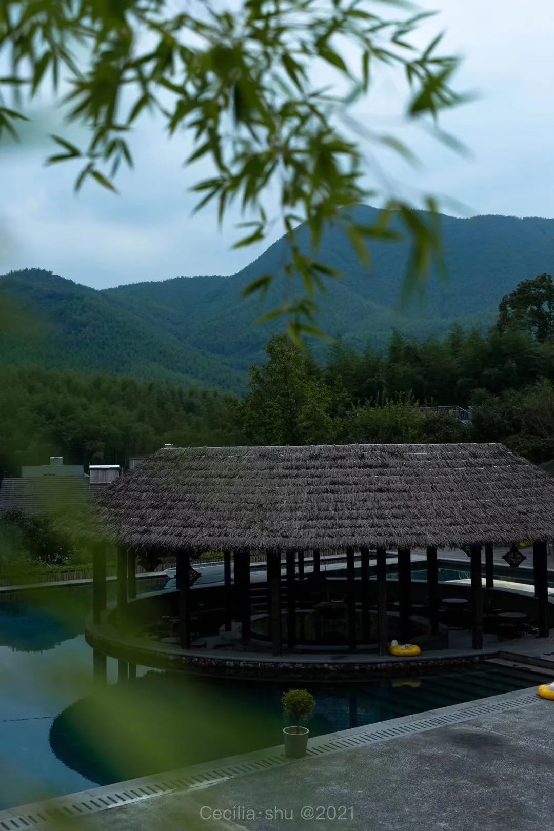 巴厘岛绿野仙踪,巴厘岛住进星空顶梦幻蘑菇屋