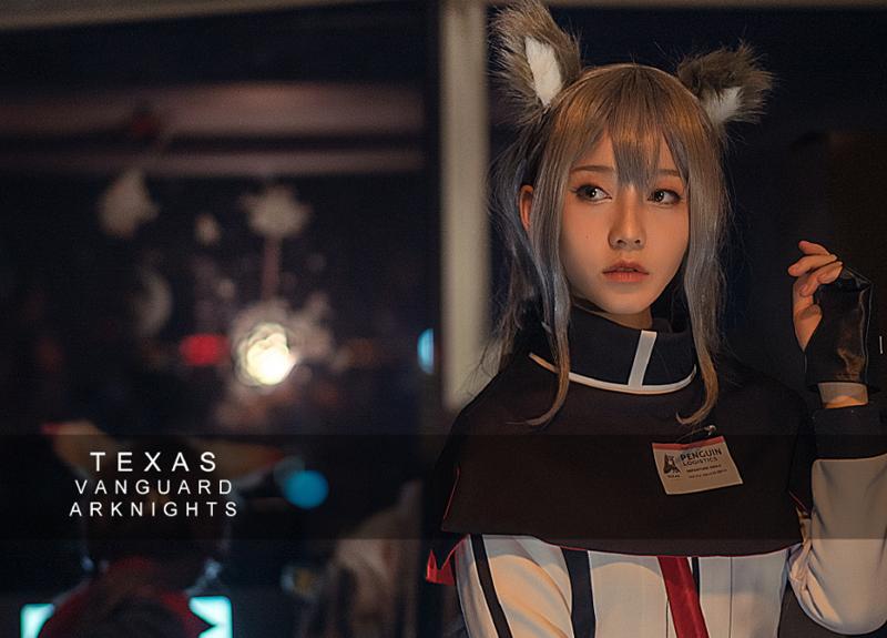 视觉盛宴,又一批coser现身明日方舟百人集结活动