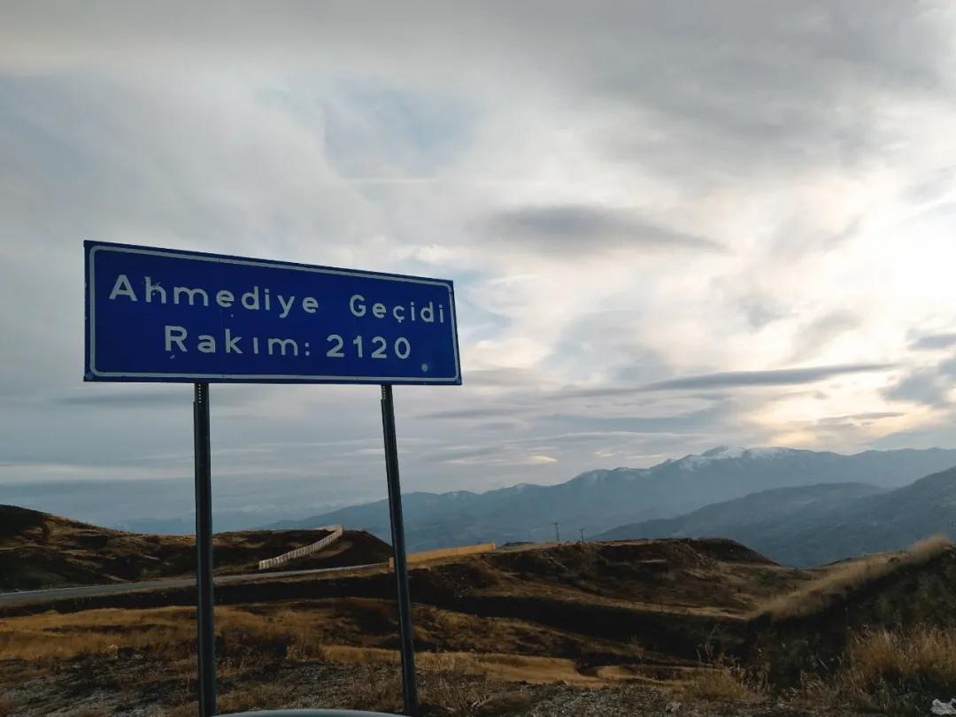 十年后农村女孩逆袭成为女总,一个农村姑娘的十年从乡村到城市