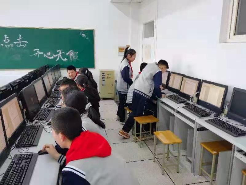 崂山八中研学,崂山八中2017