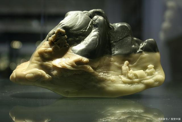 虎年本命年戴朱砂好还是玉好,本命年佩戴的玉叫什么玉石