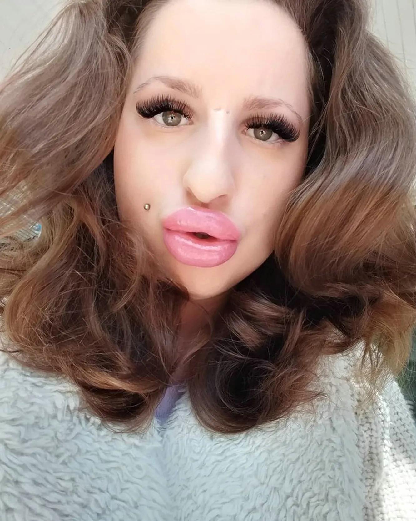 人造女人漂亮吗,人造嘟嘟嘴唇