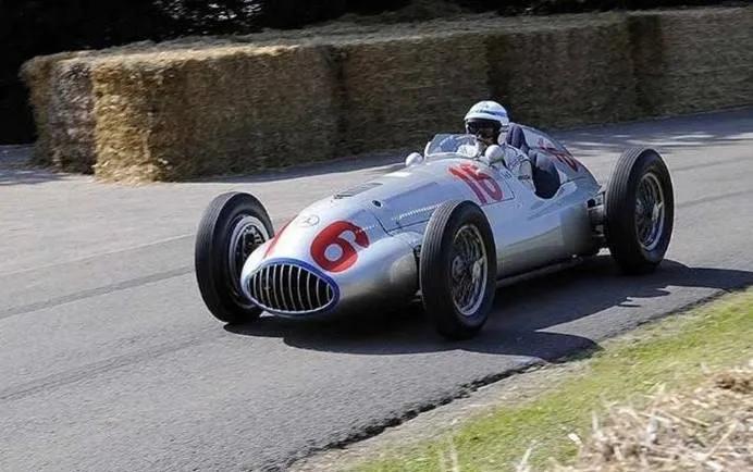 赛车场的风景线,十大最强赛车涂装